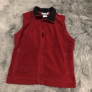Columbia Full zip fleece vest with zipper pockets